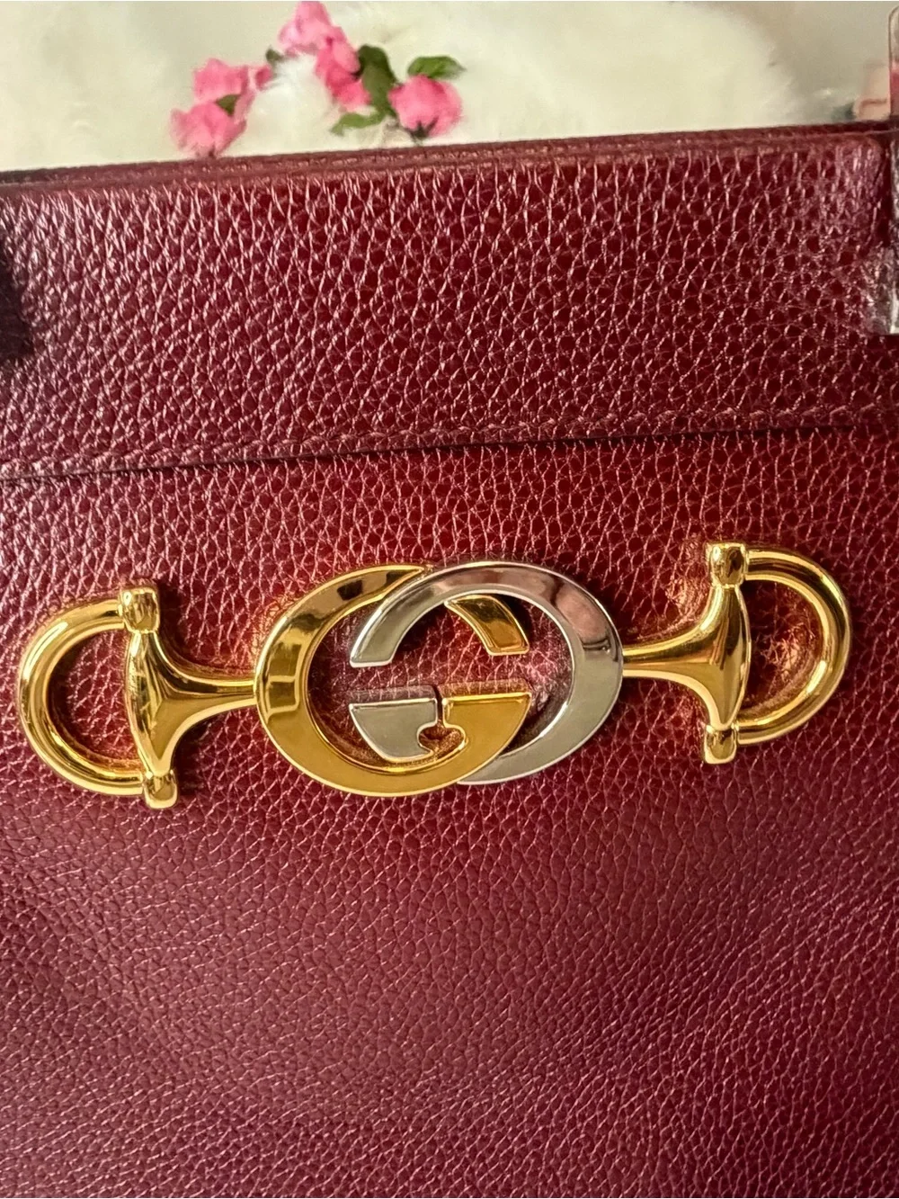 Gucci Zumi Grained Leather Medium Top Handle Shoulder Bag Burgundy Entrupy COA